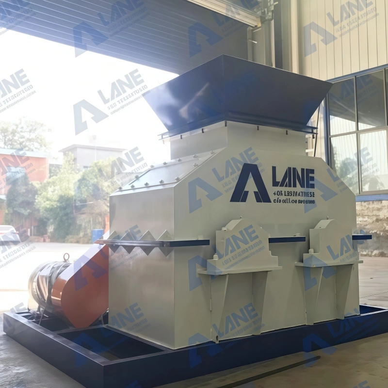 Fermented Chicken Manure Crushing