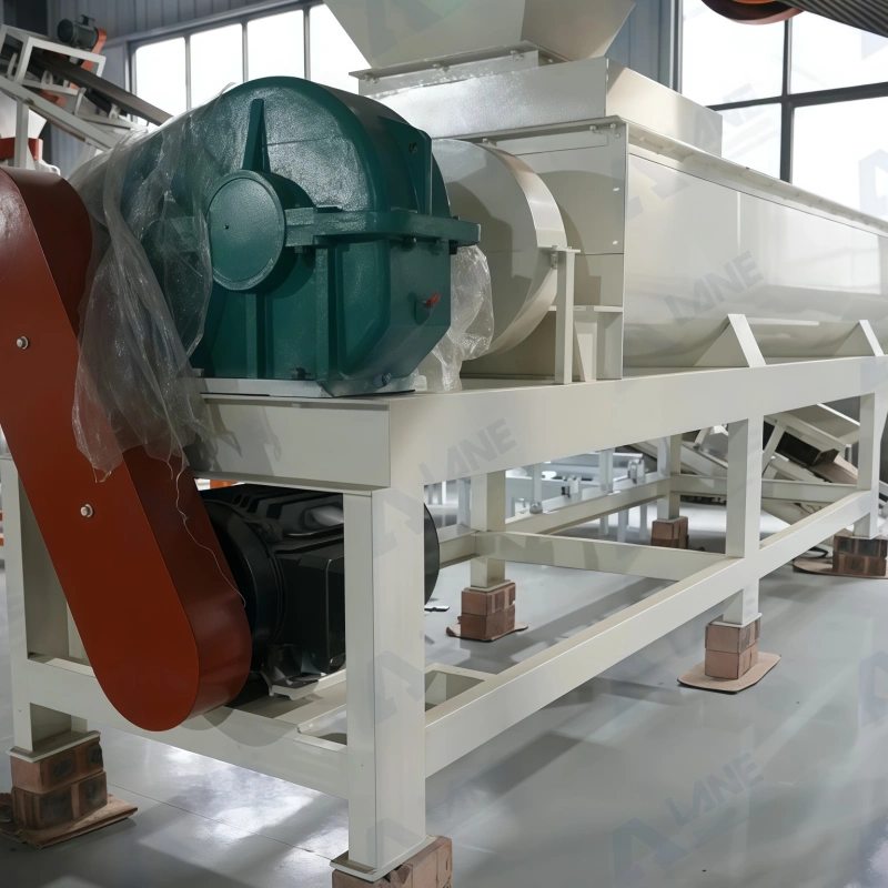 twin shaft mixer10, Reduce Dust Leakage When Mixing Dry Fertilizer