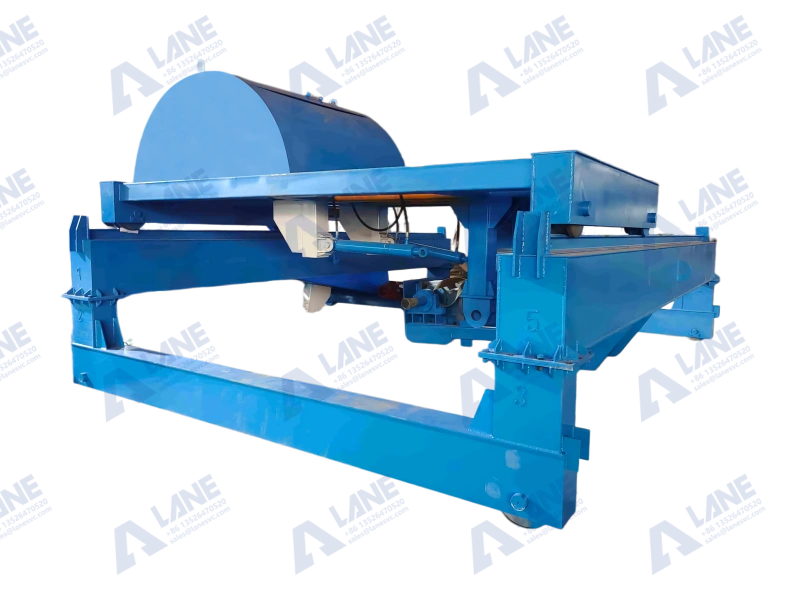 Strip Composting Turner