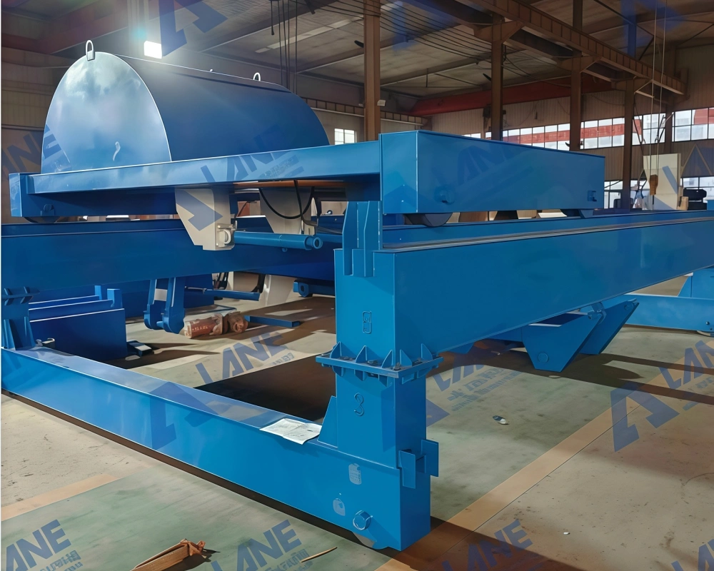 wheel type compost turner